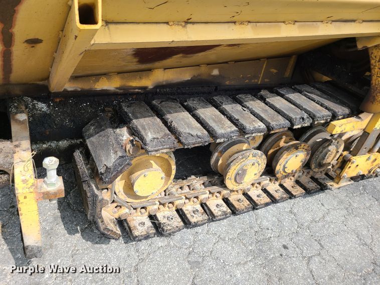 image for item GY9599 Caterpillar AP-650B  paver