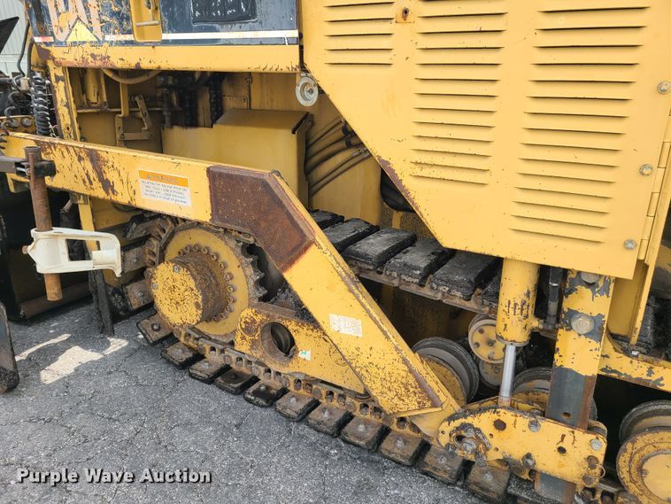 image for item GY9599 Caterpillar AP-650B  paver