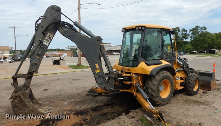 image for item HA9333 2012 Volvo BL70B  backhoe