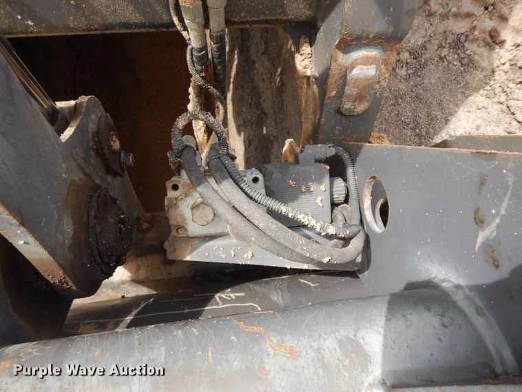 image for item HA9333 2012 Volvo BL70B  backhoe