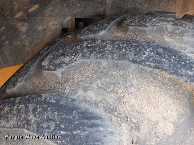 image for item HA9333 2012 Volvo BL70B  backhoe