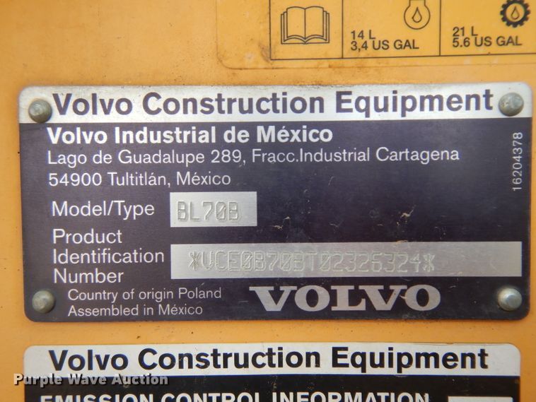 image for item HA9333 2012 Volvo BL70B  backhoe