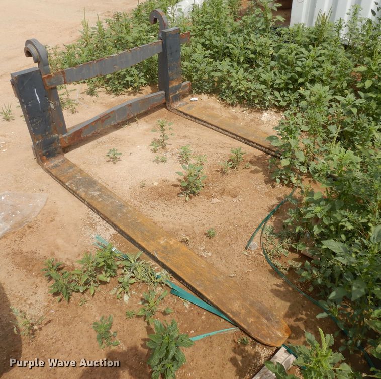 image for item HA9333 2012 Volvo BL70B  backhoe