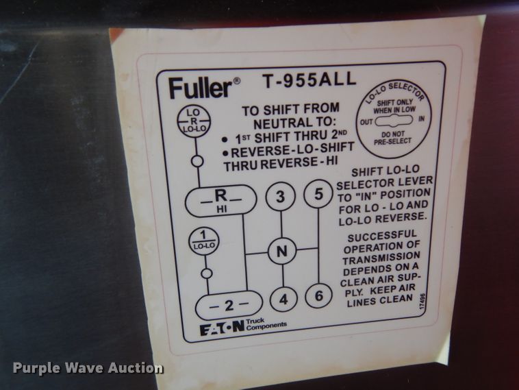 image for item HA9492 1979 Western Star  service truck with crane
