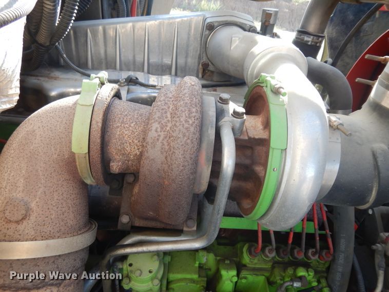 image for item HA9492 1979 Western Star  service truck with crane