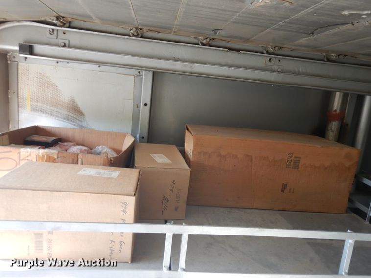 image for item HA9492 1979 Western Star  service truck with crane