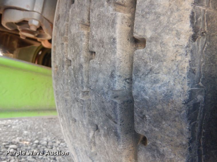 image for item HA9492 1979 Western Star  service truck with crane