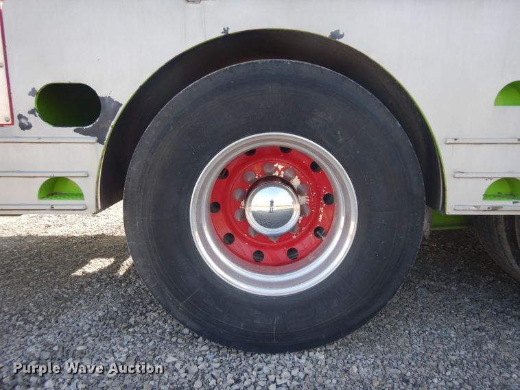 image for item HA9492 1979 Western Star  service truck with crane