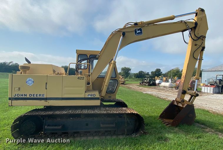 image for item HA9642 1987 John Deere 490  excavator