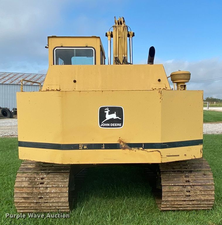 image for item HA9642 1987 John Deere 490  excavator