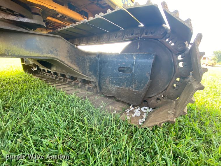 image for item HA9642 1987 John Deere 490  excavator