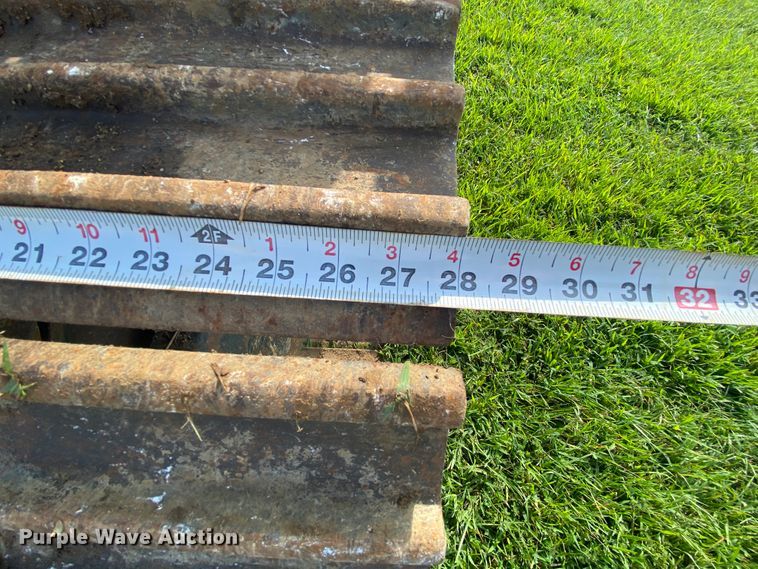 image for item HA9642 1987 John Deere 490  excavator