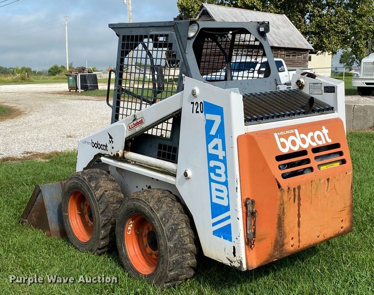 image for item HA9644 1993 Bobcat 743B  skid steer loader
