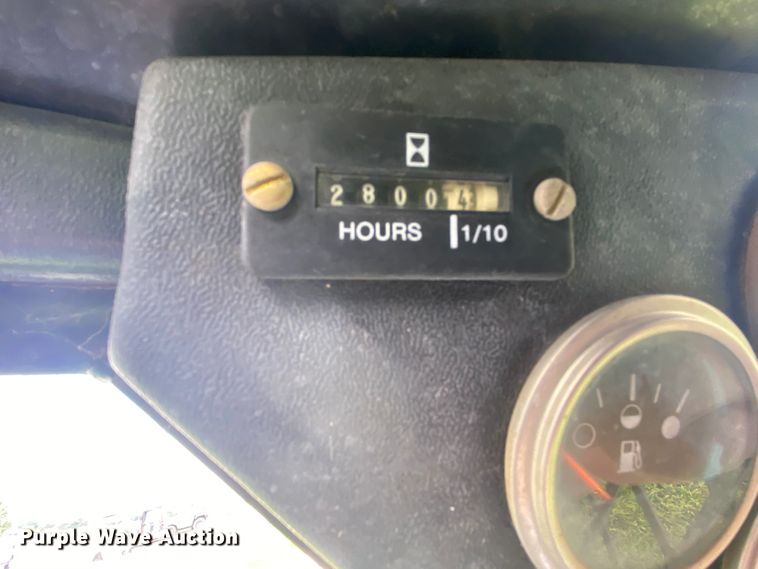 image for item HA9644 1993 Bobcat 743B  skid steer loader