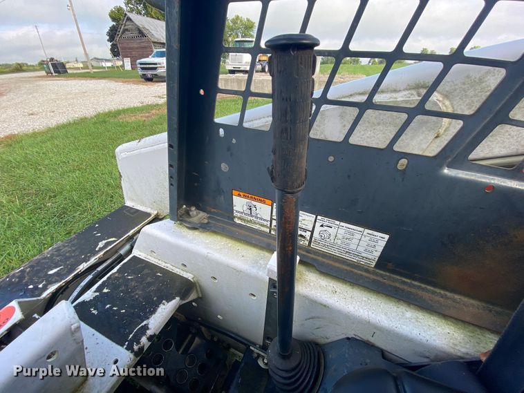 image for item HA9644 1993 Bobcat 743B  skid steer loader