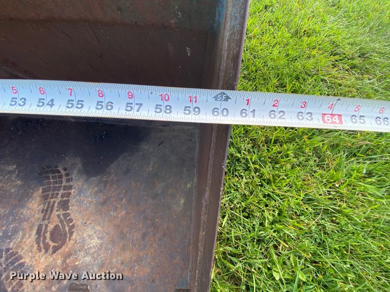 image for item HA9644 1993 Bobcat 743B  skid steer loader