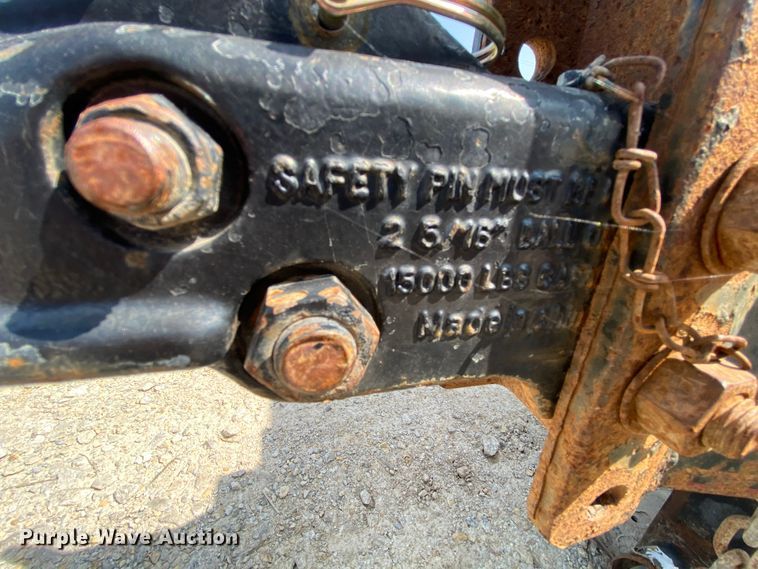 image for item HE9764 2012 Maxey dump trailer