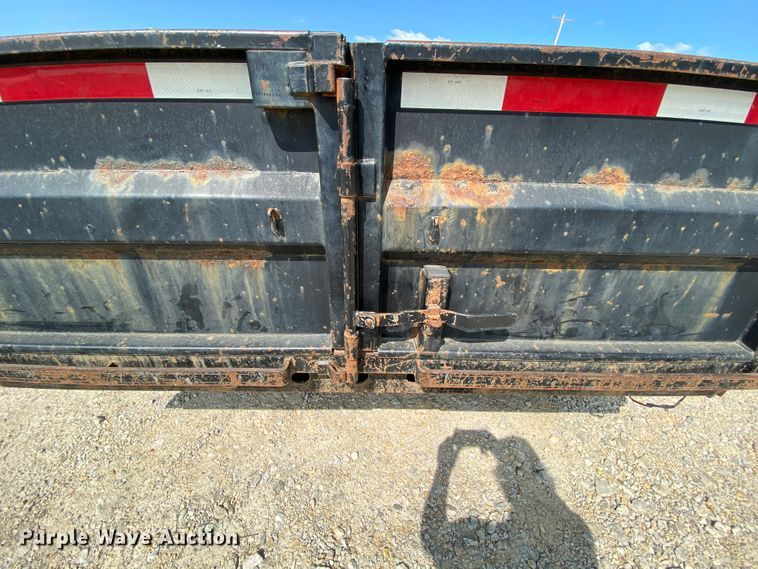 image for item HE9764 2012 Maxey dump trailer