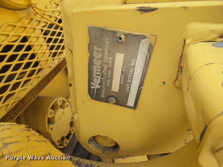 image for item HF9576 1990 Vermeer V-430A  cable plow