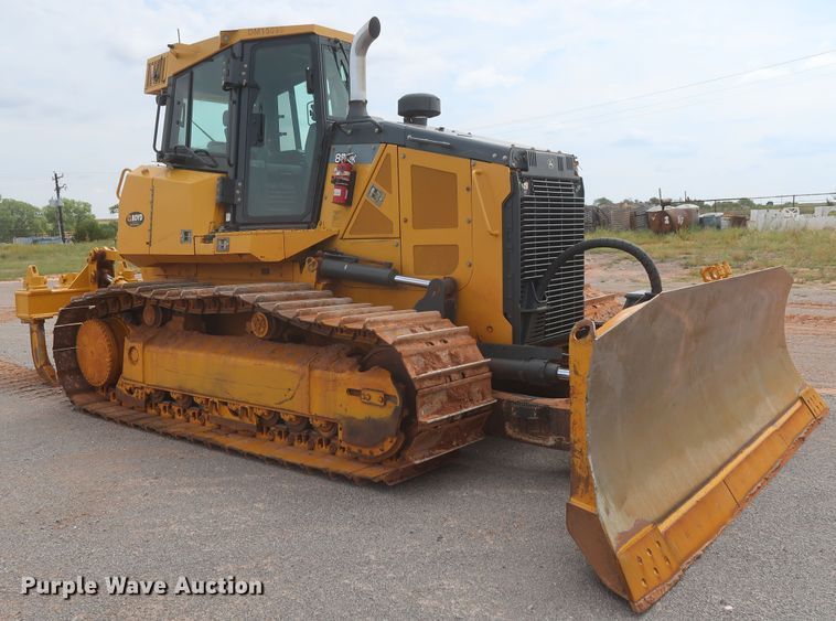 image for item HJ9367 2015 John Deere 850K WLT  dozer
