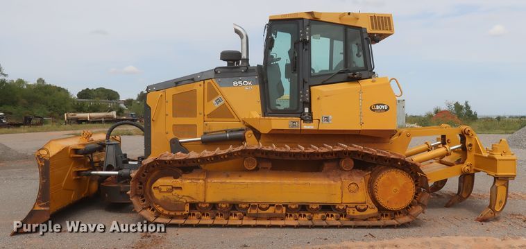 image for item HJ9367 2015 John Deere 850K WLT  dozer