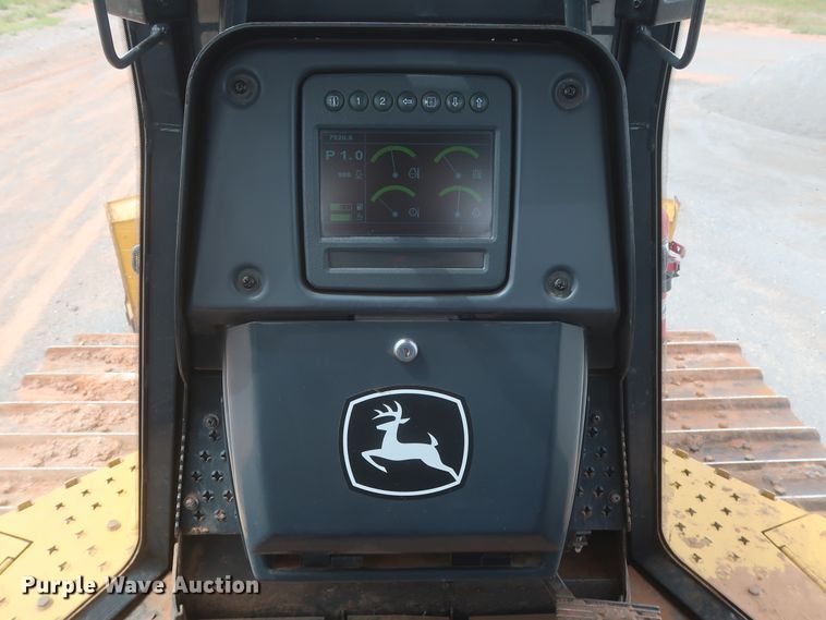 image for item HJ9367 2015 John Deere 850K WLT  dozer