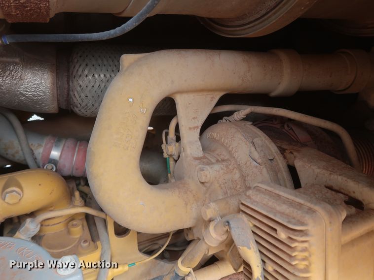 image for item HJ9367 2015 John Deere 850K WLT  dozer