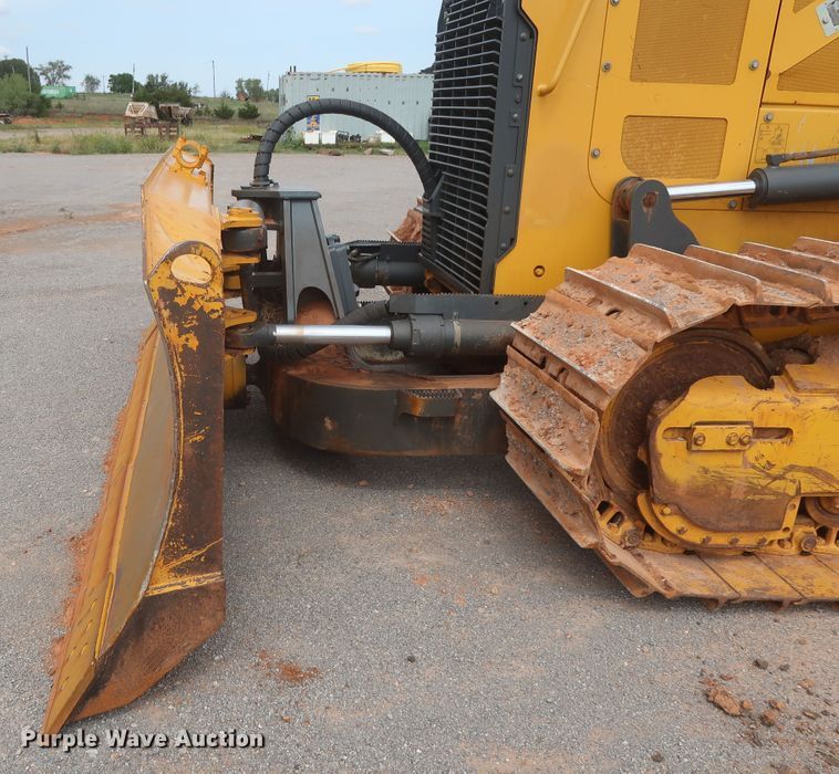 image for item HJ9367 2015 John Deere 850K WLT  dozer