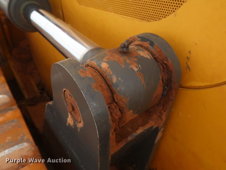 image for item HJ9367 2015 John Deere 850K WLT  dozer