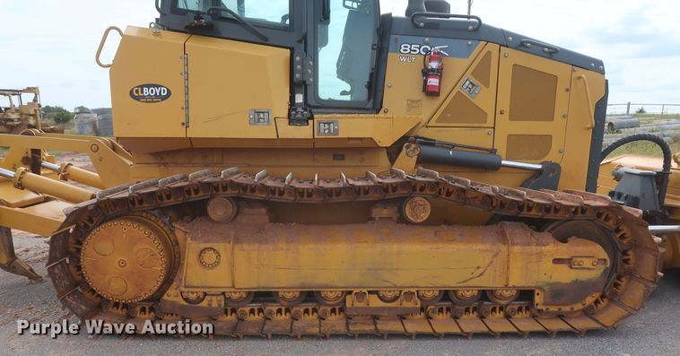 image for item HJ9367 2015 John Deere 850K WLT  dozer