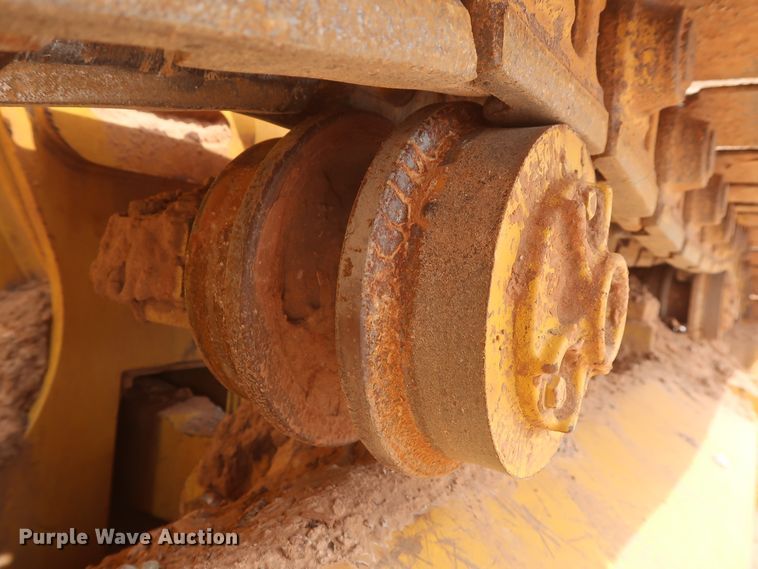 image for item HJ9367 2015 John Deere 850K WLT  dozer