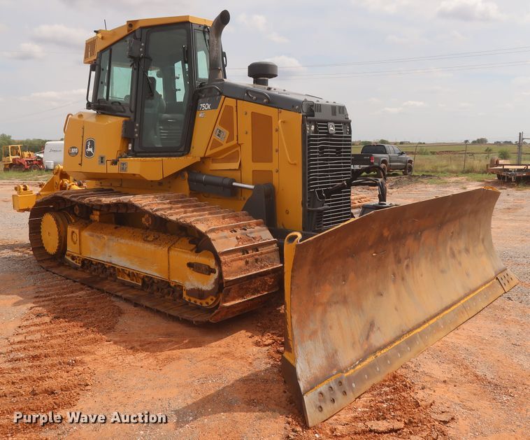 image for item HJ9368 2015 John Deere 750K WLT  dozer