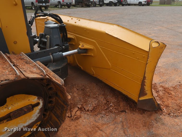 image for item HJ9368 2015 John Deere 750K WLT  dozer