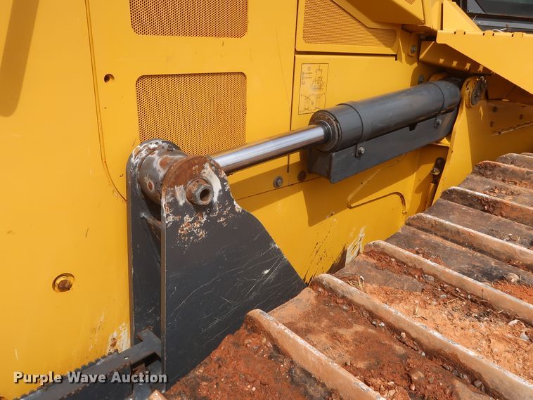 image for item HJ9368 2015 John Deere 750K WLT  dozer