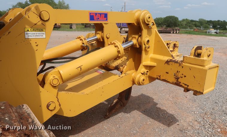 image for item HJ9368 2015 John Deere 750K WLT  dozer