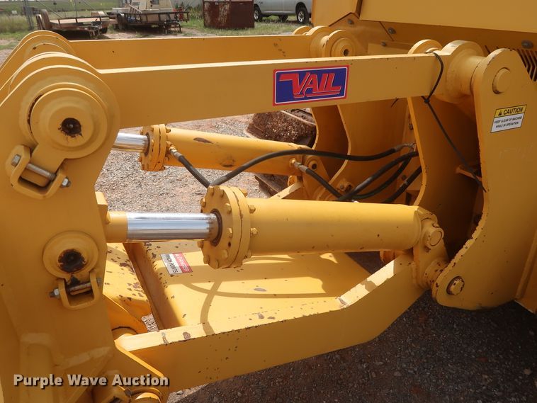 image for item HJ9368 2015 John Deere 750K WLT  dozer