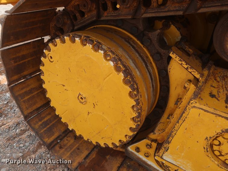 image for item HJ9368 2015 John Deere 750K WLT  dozer