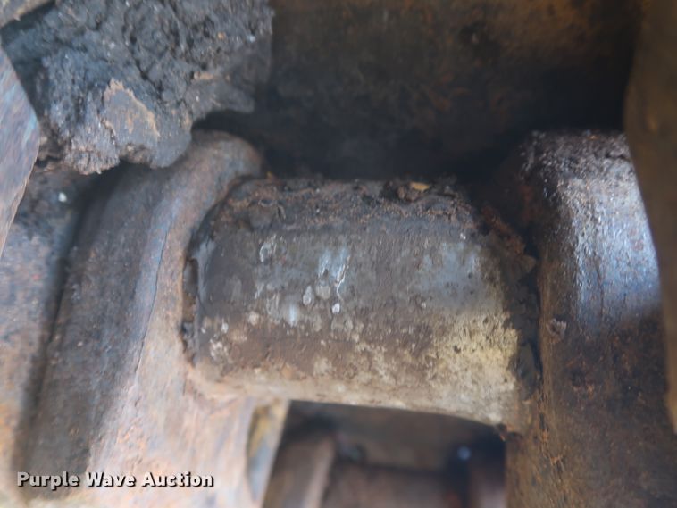 image for item HJ9368 2015 John Deere 750K WLT  dozer