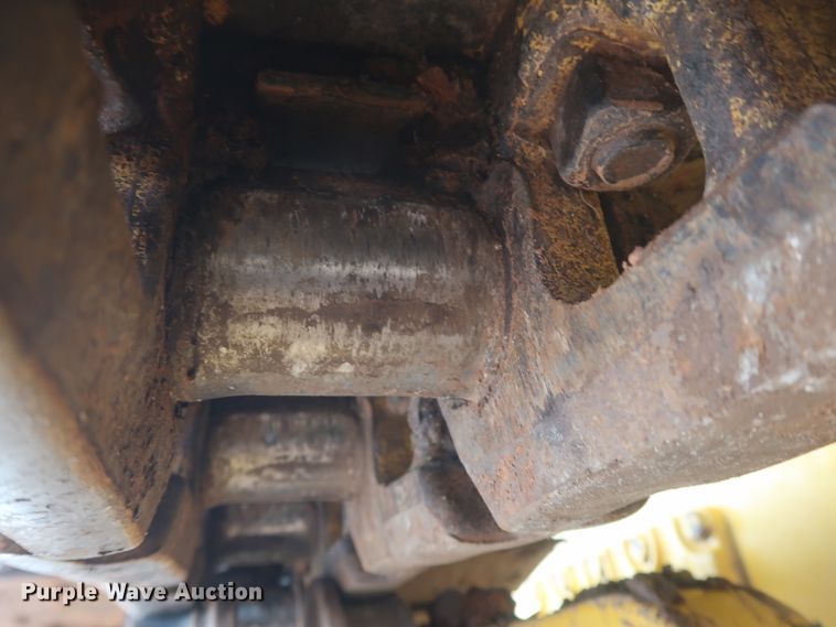 image for item HJ9368 2015 John Deere 750K WLT  dozer