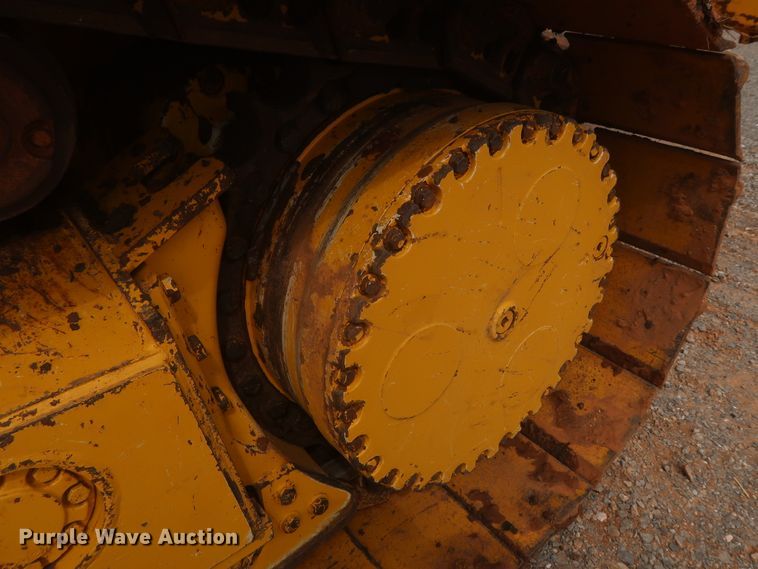 image for item HJ9368 2015 John Deere 750K WLT  dozer