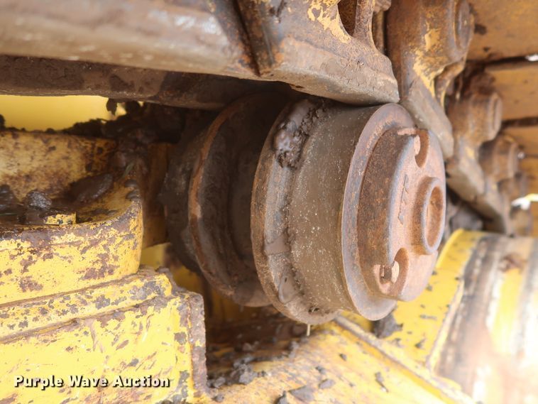 image for item HJ9368 2015 John Deere 750K WLT  dozer