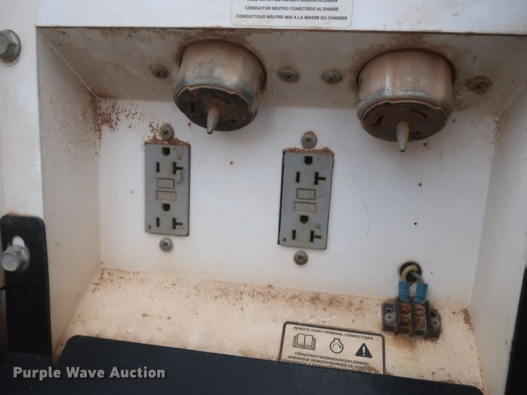 image for item HJ9370 2005 Magnum MMG35  generator set