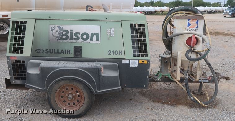 image for item HJ9371 Sullair 210H  air compressor