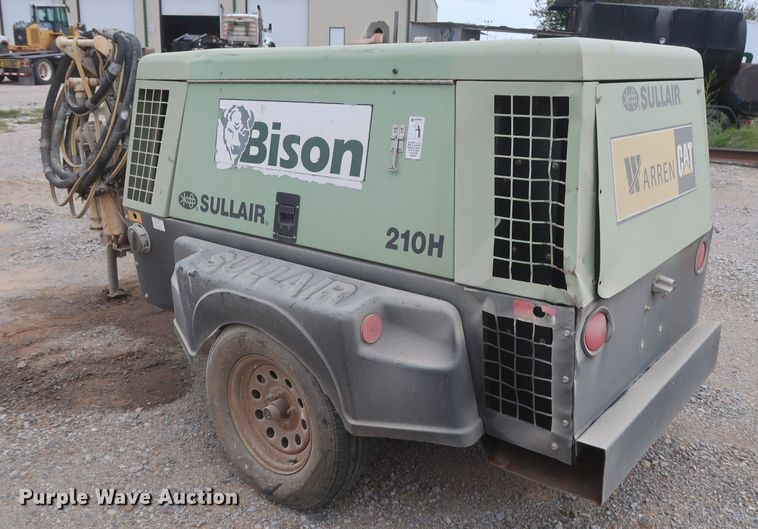 image for item HJ9371 Sullair 210H  air compressor