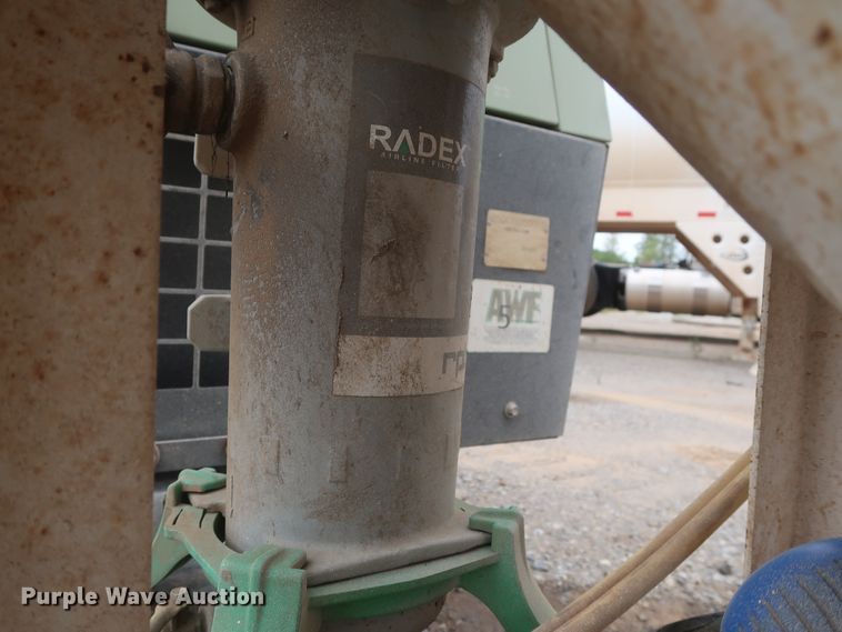 image for item HJ9371 Sullair 210H  air compressor