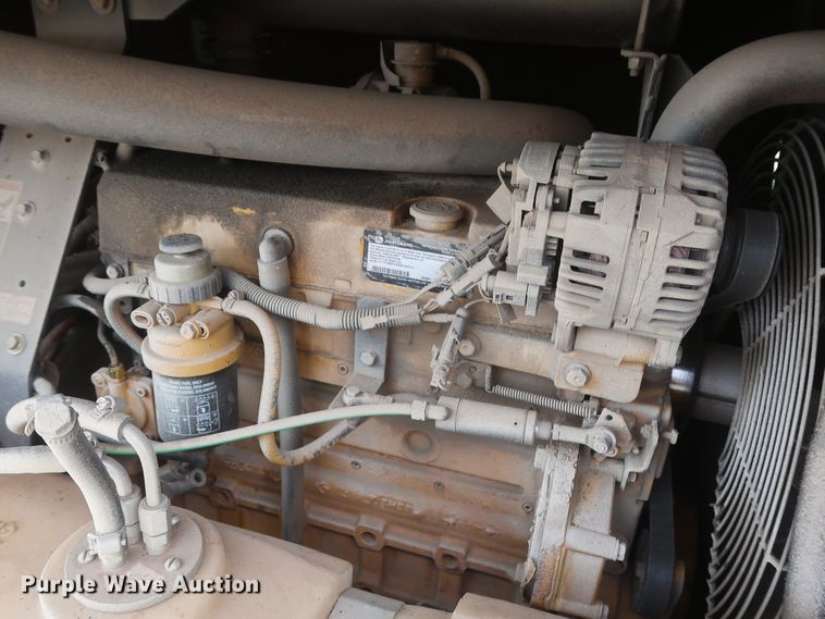 image for item HJ9371 Sullair 210H  air compressor