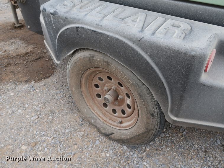 image for item HJ9371 Sullair 210H  air compressor