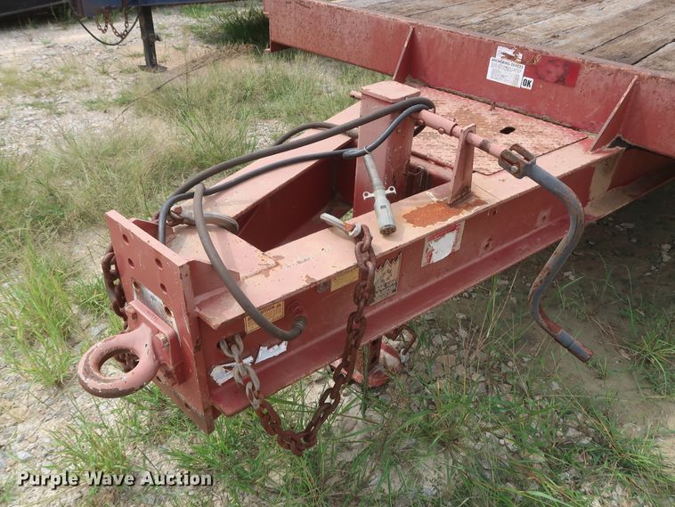 image for item HJ9378 2009 Trail King equipment trailer