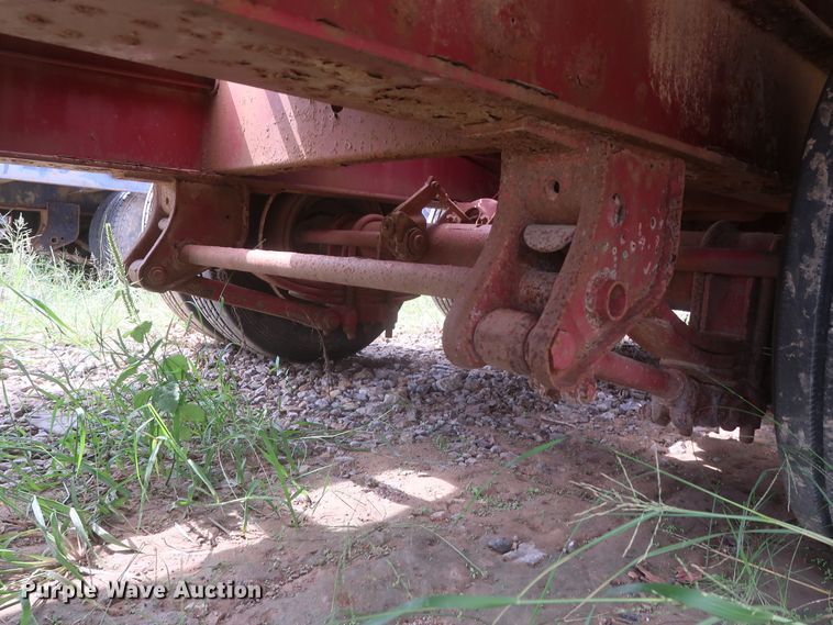 image for item HJ9378 2009 Trail King equipment trailer