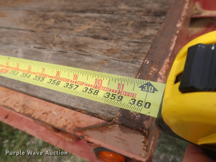 image for item HJ9378 2009 Trail King equipment trailer